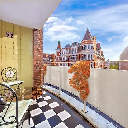 Apartment Iconic With Terrace Over Harrods *
