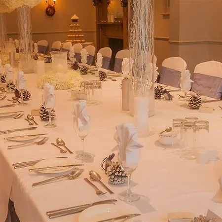 Packfords 3*