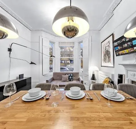Portobello Large Snug Appartement *