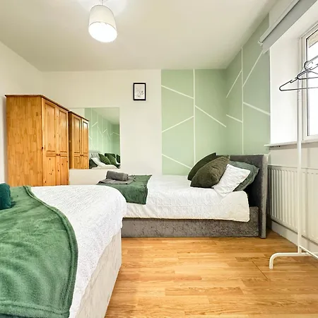 Acacia Wembley Stadium Apartments, By Edens Appartamento Londra