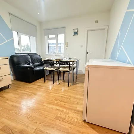 Appartamento Acacia Wembley Stadium Apartments, By Edens *