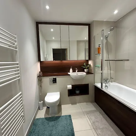 Quartos Wembley Homestay *