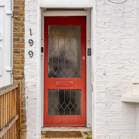 Apartment London 2 Bed Sleeps 5 To 6 Netflix Family Friendly *