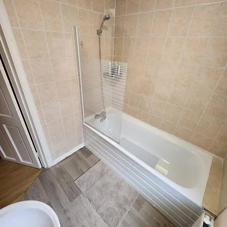 Apartment London 2 Bed Sleeps 5 To 6 Netflix Family Friendly *
