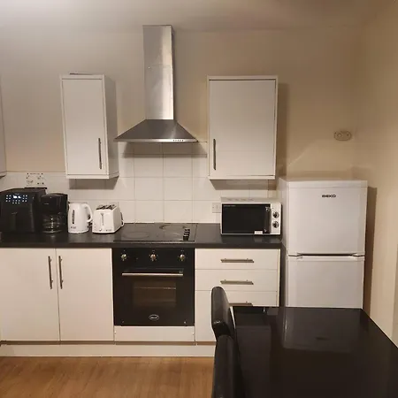 London 2 Bed Sleeps 5 To 6 Netflix Family Friendly Croydon
