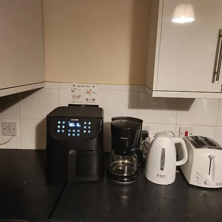 London 2 Bed Sleeps 5 To 6 Netflix Family Friendly * Croydon