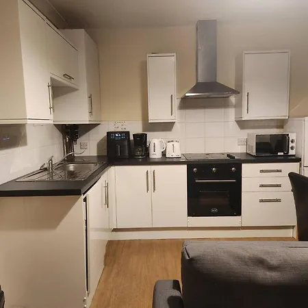 London 2 Bed Sleeps 5 To 6 Netflix Family Friendly Apartment