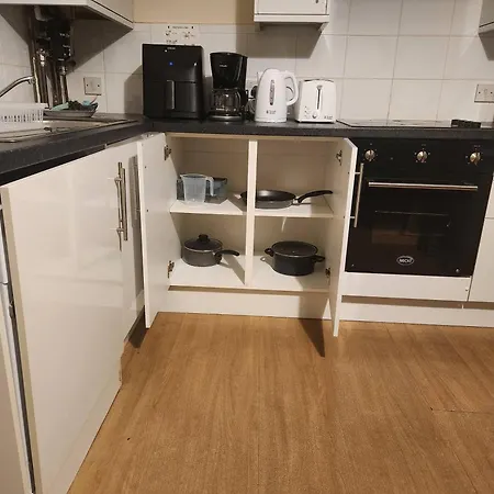 Apartment London 2 Bed Sleeps 5 To 6 Netflix Family Friendly *