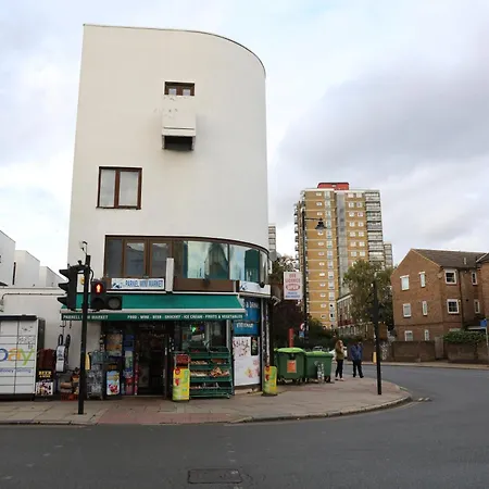 Ferienhaus The Entire 4 Bedroom House Near Victoria Park And In Bow E3 *