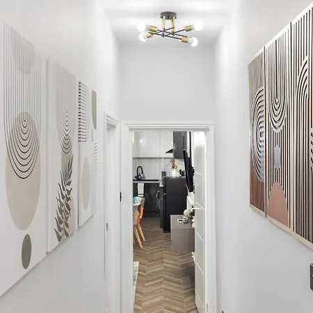 Apartment Modern 2 Bed In Bow With Garden London