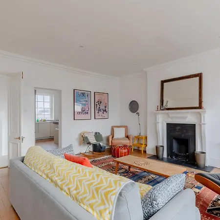 Elegant 2bd Flat Near Regent's Park London