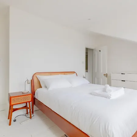 Elegant 2bd Flat Near Regent's Park *
