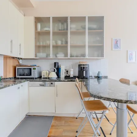 Apartment Incredibly Located 1bd Flat Earl's Court