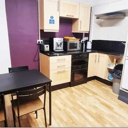 Guest house Triple In Vauxhall - 5 London
