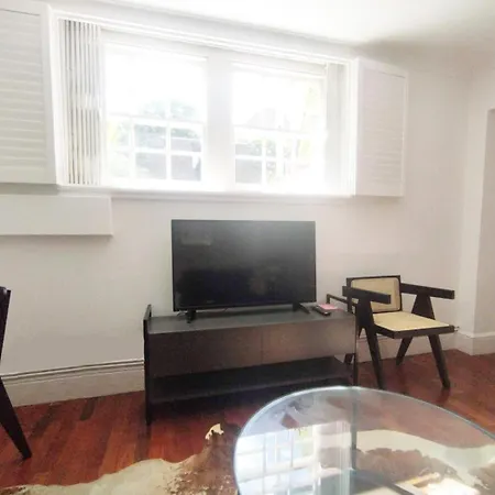 Apartment The Balham Flat London