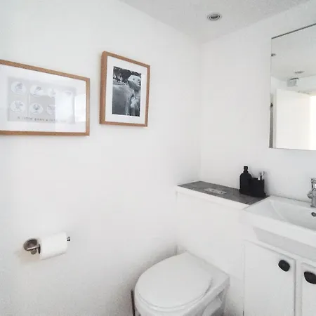 The Balham Flat *