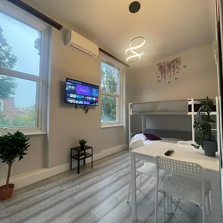 Westminster 5*