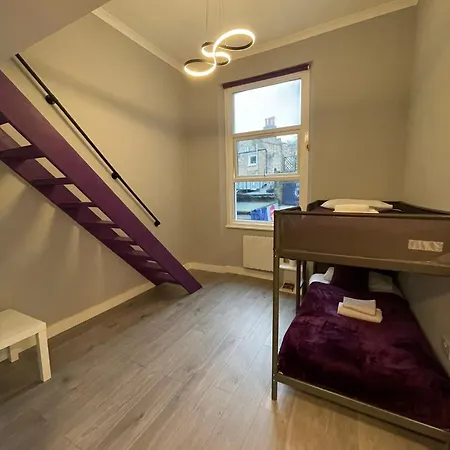 Westminster Aparthotel 5*