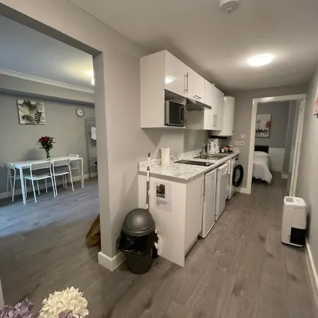 Westminster Aparthotel 5*