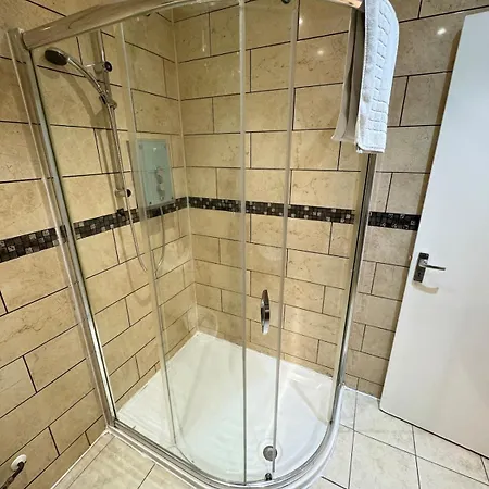 Apartment One Bedroom Flat Victoria