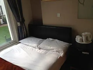 荷兰旅馆酒店 酒店