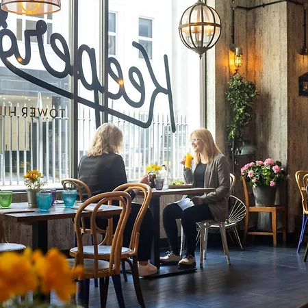 Hotel Novotel Tower Bridge 4*