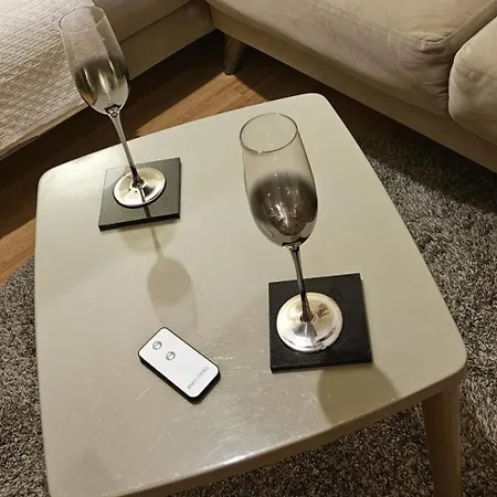 Cockfosters - - Sleeps 3 - Near Underground * Londyn