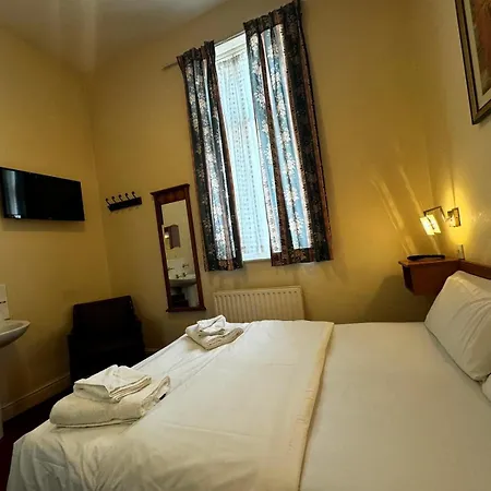Inn Bridge Park 3*