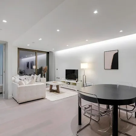 Luxury 2-bed Next To Hyde Park *