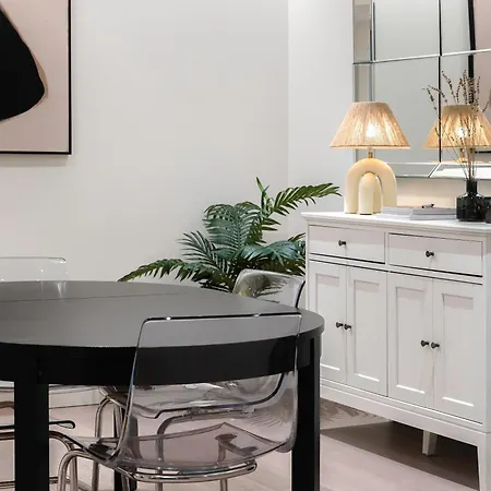 Luxury 2-bed Next To Hyde Park