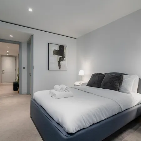 Luxury 2-bed Next To Hyde Park