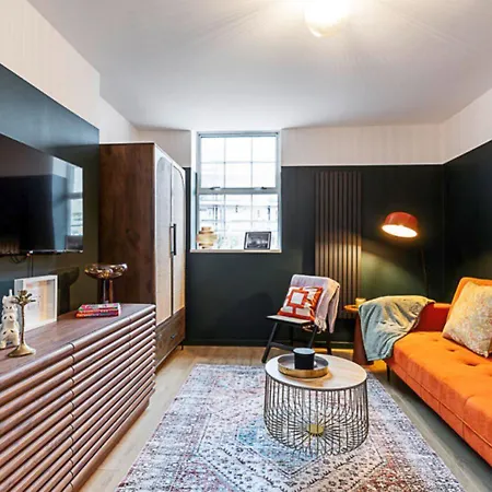 Shoreditch Cosy Sleeps 6 *