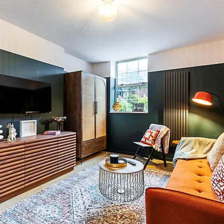 Shoreditch Cosy Sleeps 6 *