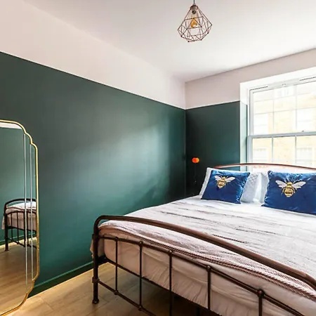 Shoreditch Cosy Sleeps 6 Apartment