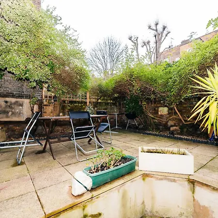 Feriehus 2 Bed Portobello Rd - Moments From Tube! London