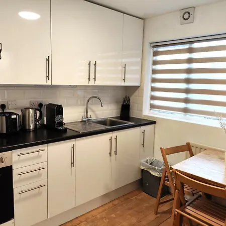 Appartement 2-br In London, Ideal Location! *