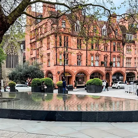 4 Million Pound Large Mayfair Sleeps 6 London