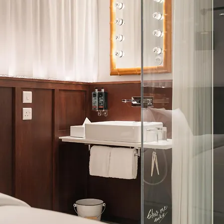 Hotel Ruby Stella Londen