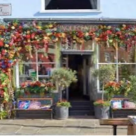 Rare Find, Beautiful On Chelsea Hébergement de vacances Londres