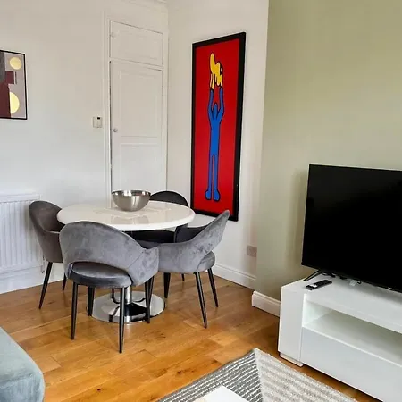 Apartment 2 Bedroom Flat Bermondsey Tower Bridge *
