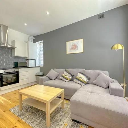 Apartment Modern 1bed Camberwell Denmark Hill, Close To Kings College Hospital