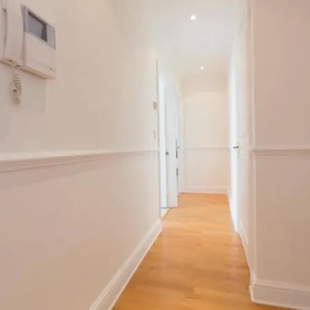 Modern 1bed Camberwell Denmark Hill, Close To Kings College Hospital