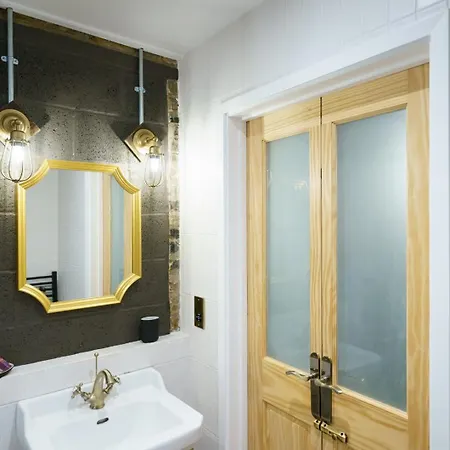 Guestready - Charming Heritage In * London