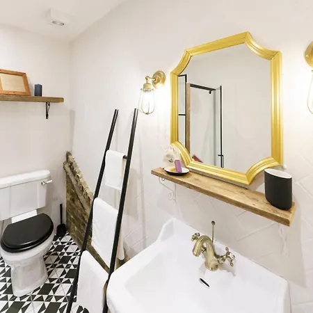 Guestready - Charming Heritage In Apartment London