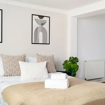 Bnbnook - 2br With Patio - Westminster & Big Ben * Londen