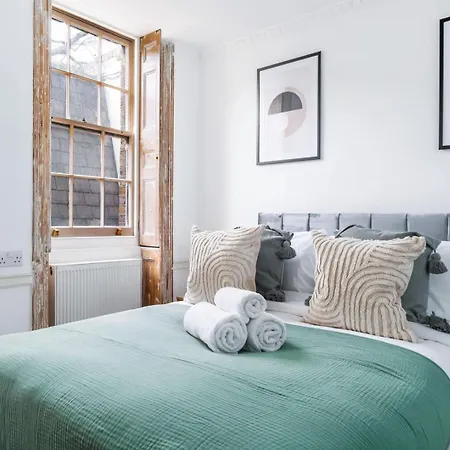 Appartement Bnbnook - 2br With Patio - Westminster & Big Ben Londen