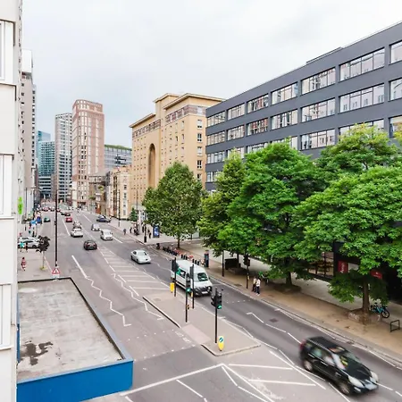 Blueground Whitechapel Balcony Nr Shops Bars Lon-569 Apartment *