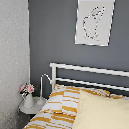 Modern Spacious 10 Minutes From Eye Pensión *