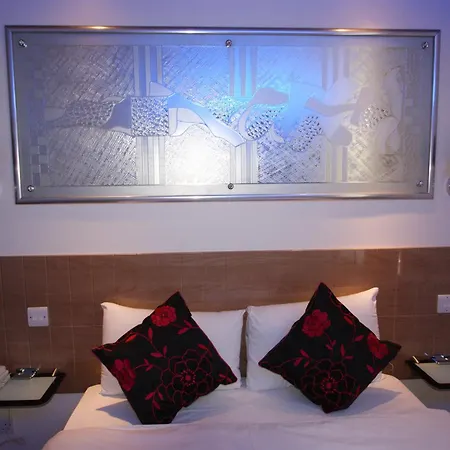 Abbey Court - Hyde Park Hotel
