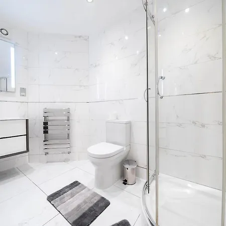 Apartment Hyde Park Serviced London